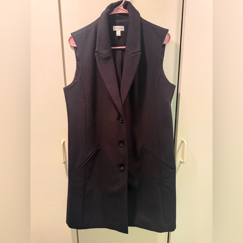 Maison Jules Black Sleeveless Vest